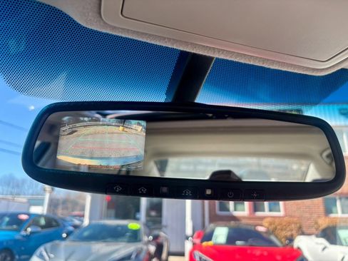 Used 2011 Toyota Avalon Limited image 27