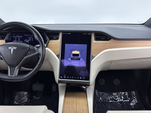 Used 2020 Tesla Model X Long Range AWD/4WD image 27