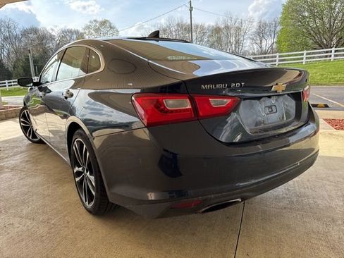 Used 2016 Chevrolet Malibu Premier w/ Driver Confidence Package II image 6