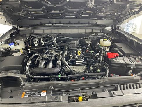 Used 2022 Ford Bronco Black Diamond image 23