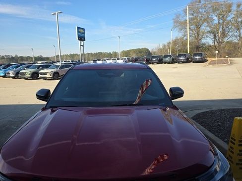 Used 2025 Ford Explorer ST-Line image 12