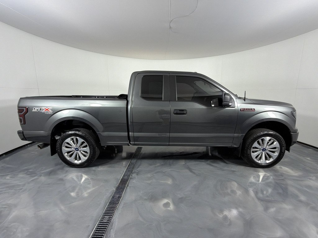 Used 2018 Ford F150 XL w/ Equipment Group 101A Mid AWD/4WD image 4