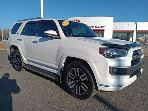 Used 2020 Toyota 4Runner Limited image 1
