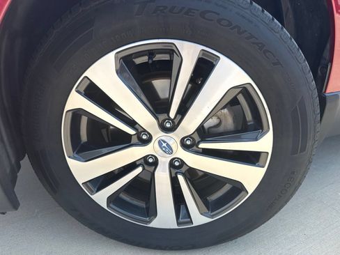 Used 2018 Subaru Outback 2.5i Limited AWD/4WD image 16