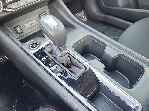 New 2025 Nissan Sentra SR w/ Midnight Edition image 13