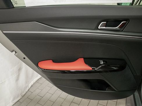 New 2026 Kia K5 GT-Line image 10