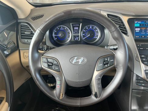 Used 2013 Hyundai Azera FWD image 23