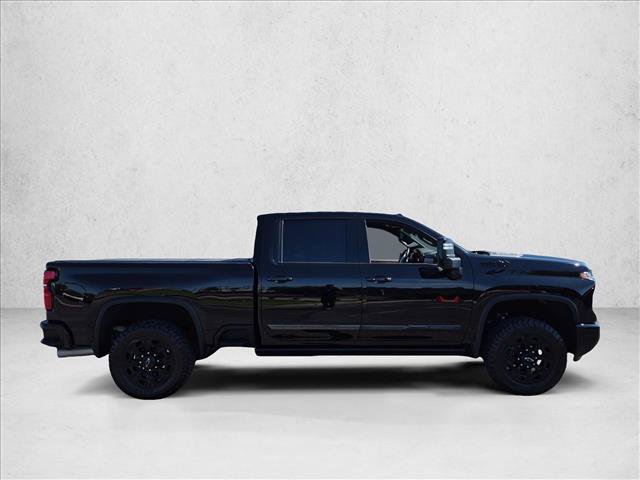 Certified 2024 Chevrolet Silverado 2500 High Country w/ Midnight Edition AWD/4WD image 9