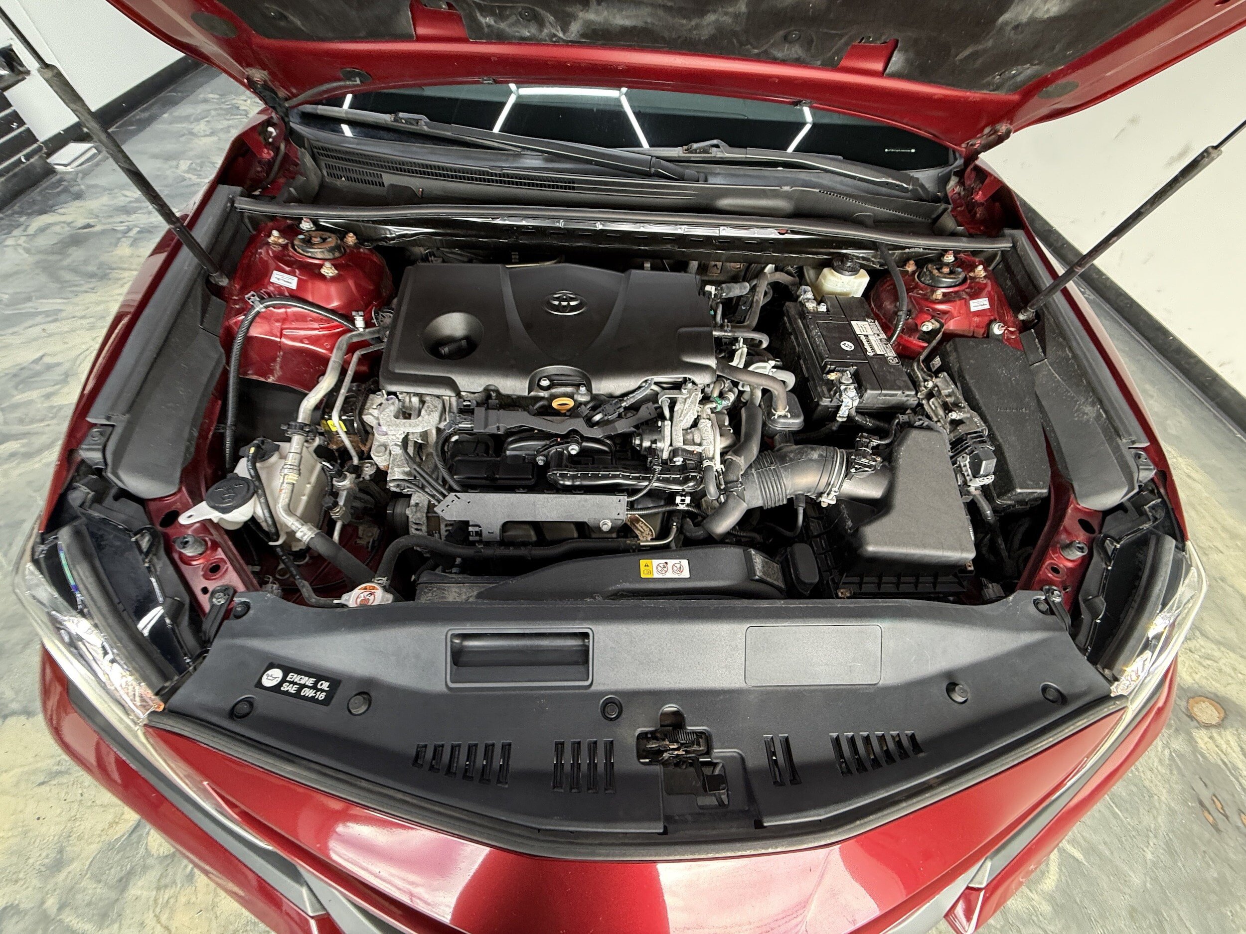 Used 2018 Toyota Camry FWD image 25
