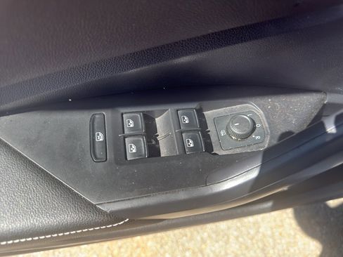 Used 2024 Volkswagen Jetta S image 10