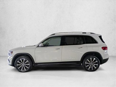 Certified 2021 Mercedes-Benz GLB 250 image 8