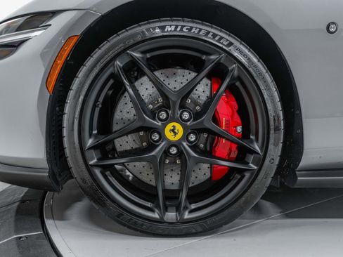Certified 2024 Ferrari Roma image 14