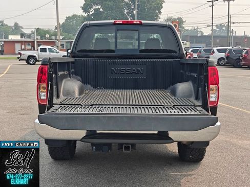 Used 2017 Nissan Frontier SV AWD/4WD image 15