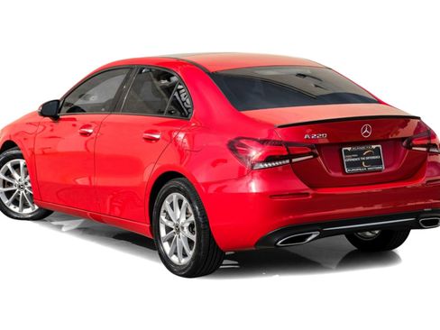 Used 2019 Mercedes-Benz A 220 image 9