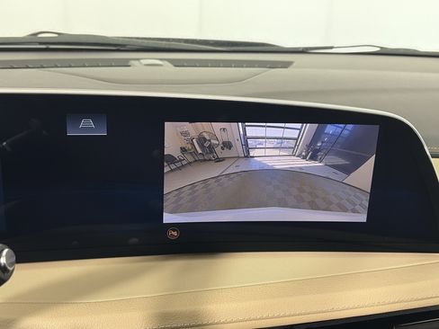 Certified 2024 Cadillac XT4 Luxury w/ Cold Weather Package image 21