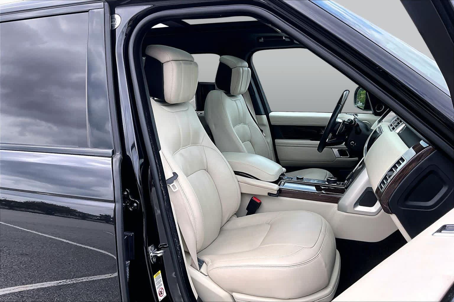 Used 2020 Land Rover Range Rover Long Wheelbase Autobiography AWD/4WD image 9