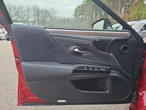 Used 2022 Lexus ES 350 F Sport image 27