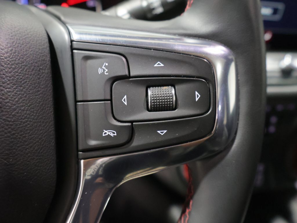 Used 2024 Chevrolet Blazer RS AWD/4WD image 36