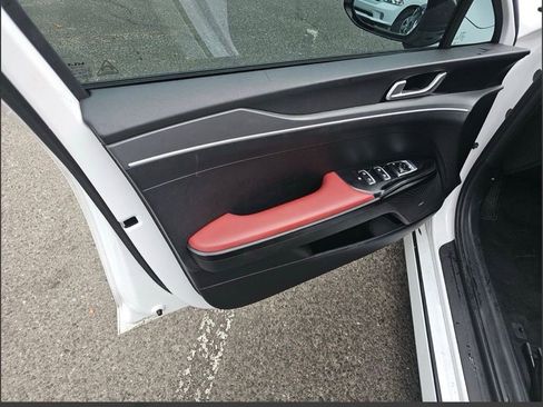 Used 2022 Kia K5 GT-Line w/ GT-Line FWD Premium Package image 10