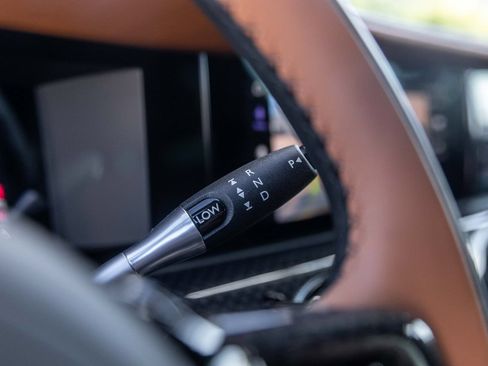 Certified 2025 Rolls-Royce Ghost Black Badge AWD/4WD image 37