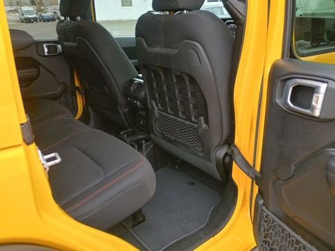 Used 2019 Jeep Wrangler Unlimited Rubicon image 17