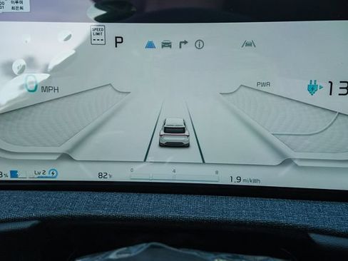 New 2024 Kia EV6 Light RWD image 26