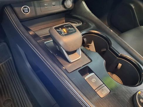 Used 2021 Nissan Rogue SL w/ Premium Package image 25