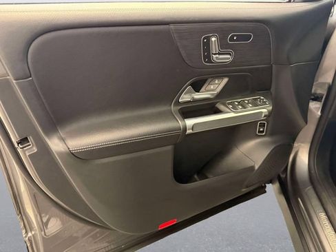 Certified 2023 Mercedes-Benz GLB 250 4MATIC image 15