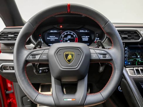 Used 2024 Lamborghini Urus Performante image 15