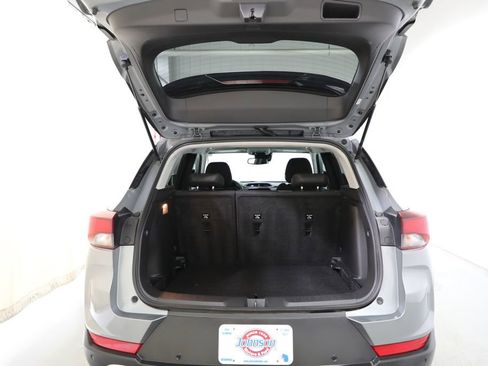 Used 2023 Chevrolet TrailBlazer LT w/ Convenience Package image 21