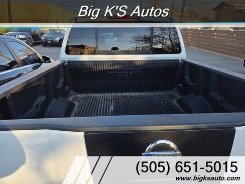 Used 2012 Nissan Titan SV w/ SV Value Truck Pkg image 7