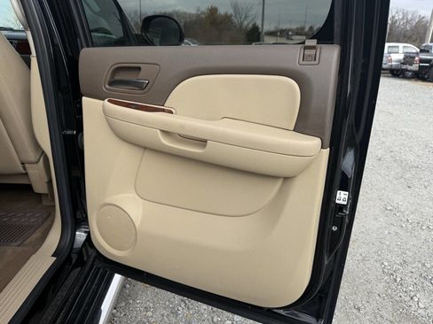 Used 2009 GMC Sierra 1500 SLT image 26