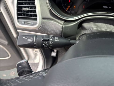 Used 2021 Jeep Grand Cherokee Summit AWD/4WD image 17