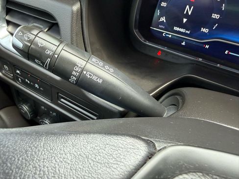 Used 2023 Chevrolet Tahoe LT RWD image 29
