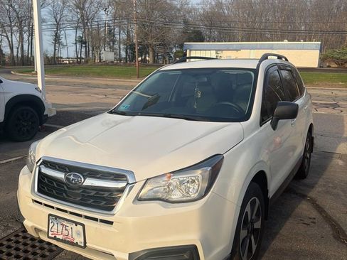 Used 2018 Subaru Forester 2.5i w/ Alloy Wheel Package image 5