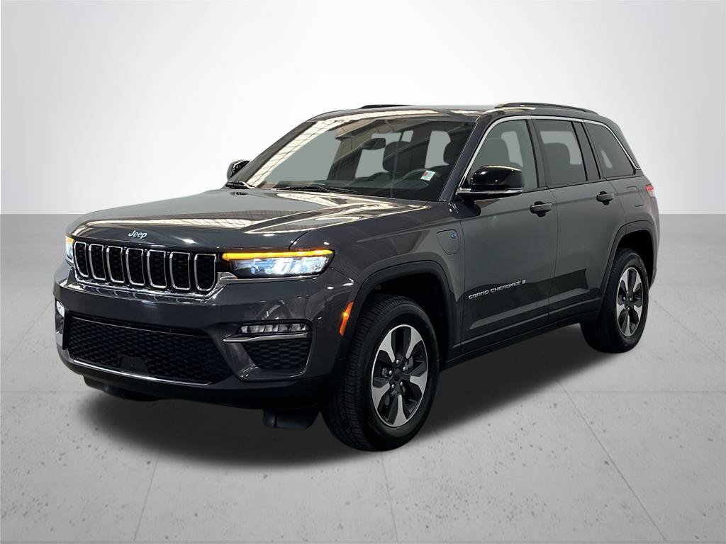 Used 2024 Jeep Grand Cherokee Limited 4xe AWD/4WD image 2