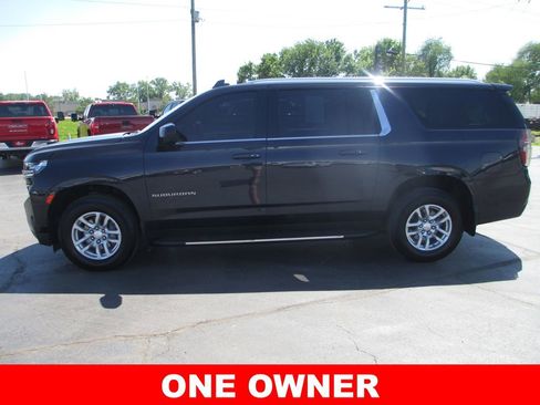 Used 2023 Chevrolet Suburban LT AWD/4WD image 11