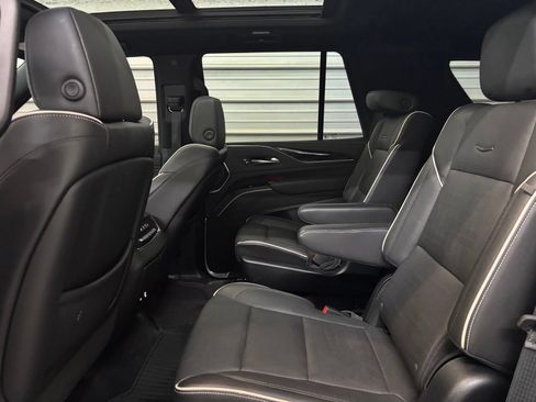 Used 2023 Cadillac Escalade Sport w/ LPO, ONYX Package AWD/4WD image 25