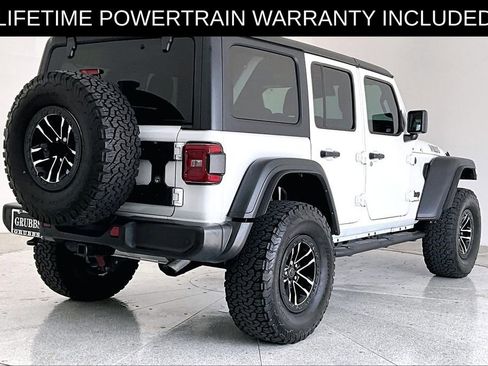Used 2024 Jeep Wrangler Unlimited Sport AWD/4WD image 2