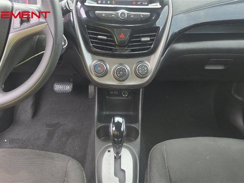 Used 2021 Chevrolet Spark LT image 11