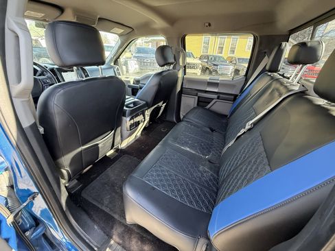 Used 2017 Ford F150 XLT w/ Equipment Group 302A Luxury image 26