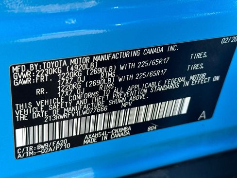 Certified 2020 Toyota RAV4 XLE image 32