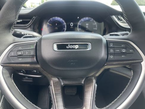 New 2026 Jeep Grand Cherokee Limited AWD/4WD image 21