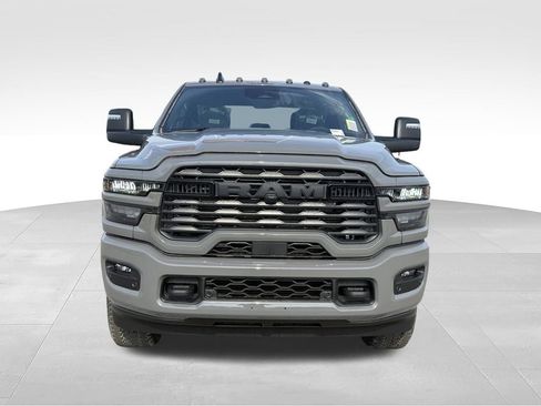 New 2026 RAM 2500 Big Horn AWD/4WD image 9