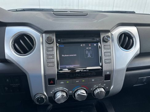 Used 2018 Toyota Tundra SR5 w/ TRD Sport Package AWD/4WD image 38
