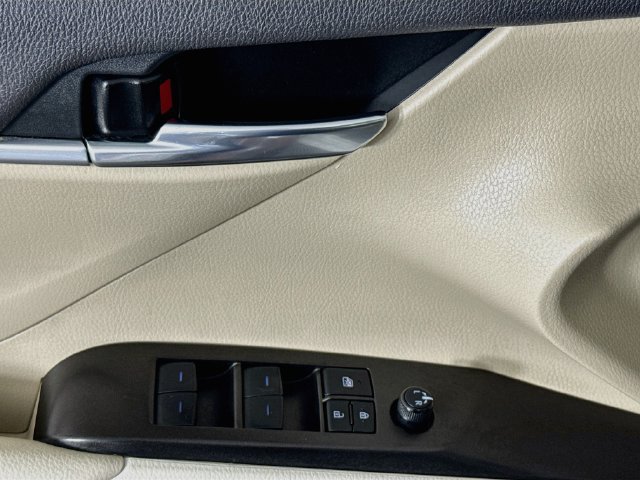 Used 2023 Toyota Camry LE FWD image 20