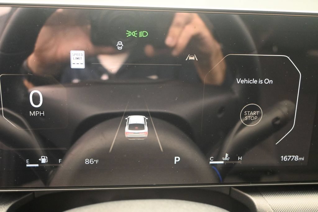 Used 2025 Kia K4 EX FWD image 11