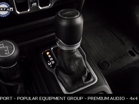 Used 2023 Jeep Gladiator Sport image 28