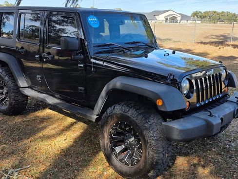 Used 2013 Jeep Wrangler Unlimited Sport AWD/4WD image 2