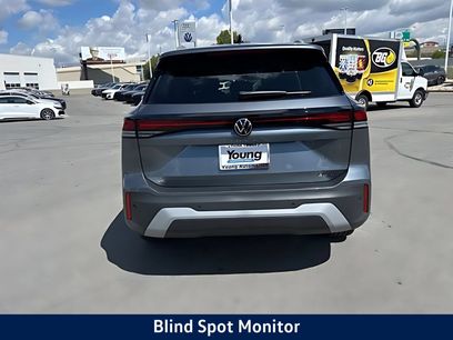 New 2026 Volkswagen Tiguan SE